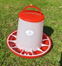 Chicken Poultry Feeder Drinker