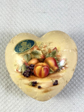Aynsley Orchard Gold heart