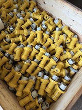 3x Schneider Electric