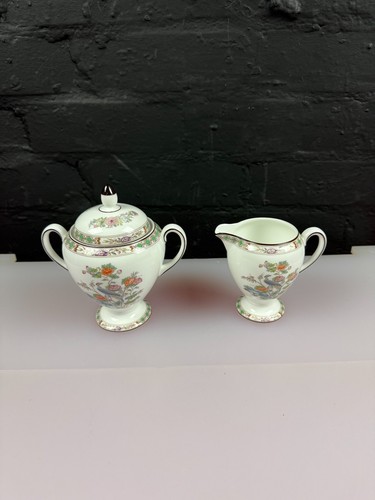 Wedgwood kutani crane globe - kutani,