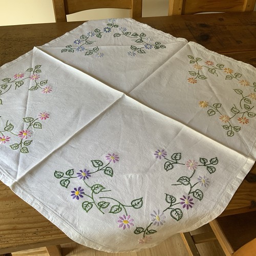 Vintage embroidered linen - vintage,