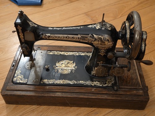 Vintage rare 1910 - singer, 28k