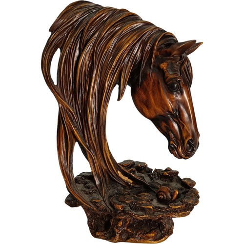 Horse head sculpture - head,