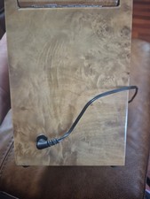 Aevitas Mains Red Piano