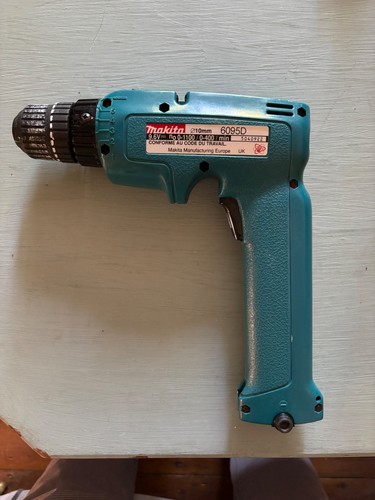 Makita cordless drill - makita,