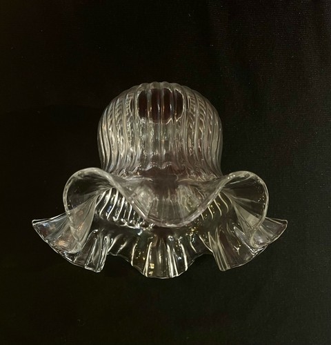 Victoria clear ribbed - ribbed, on