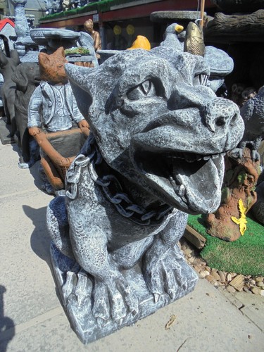 Large dog gargoyle concrete - large,