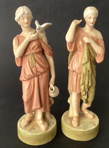 Vintage pair royal dux - vintage,