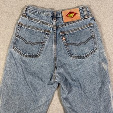 Vintage New Caro Modern Basic