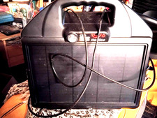 HOTLINE FIREDRAKE SOLAR ELECTRIC FENCE ENERGISER WITH CHARGER, LITTLE USED.