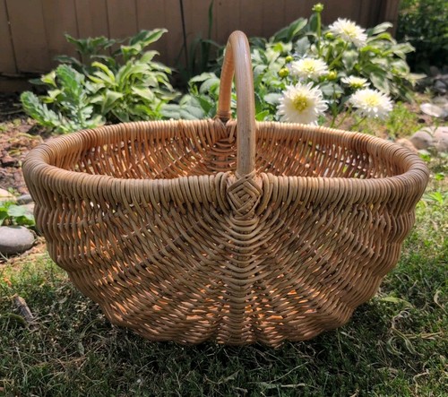 Vintage french wicker woven - wicker,