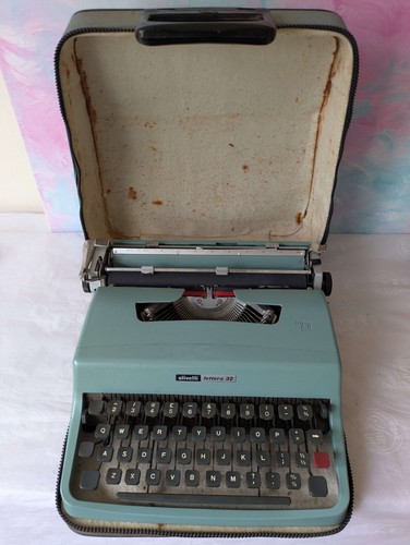 Vintage olivetti lettera - vintage, 32