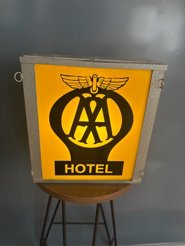 Vintage retro hotel - vintage, light