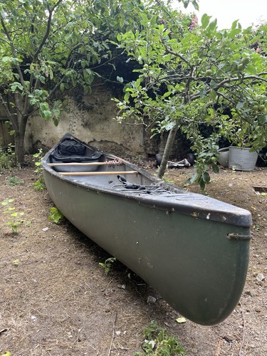 Old town canadian canoe 16ft - old,