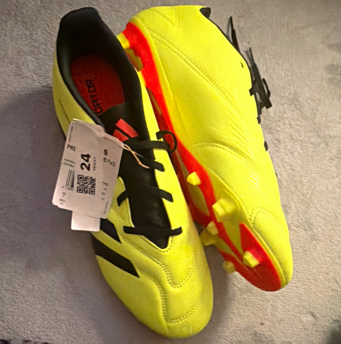 Adidas predator football - 24,