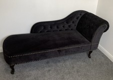 Stunning Chaise Lounge