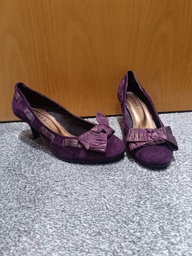 Vintage purple kitten heels - kitten,