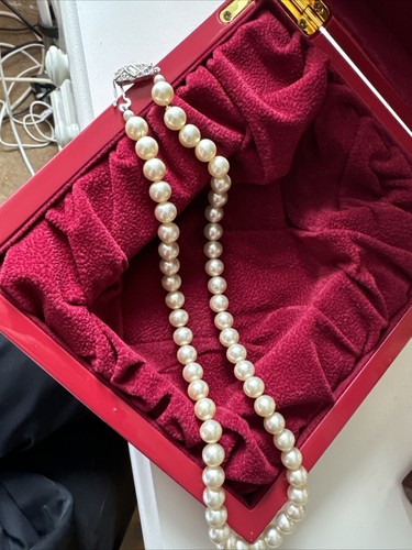 Vintage pompadour pearl - vintage,