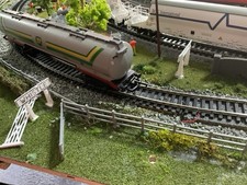 Hornby R669 OO Gauge 100t Tank