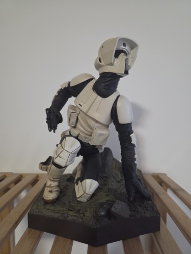 Scout trooper figure - 1/7,