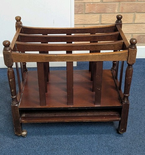 Wooden boat shaped music - wooden,