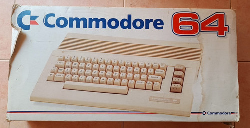 Commodore c64 console 1986 - commodore,