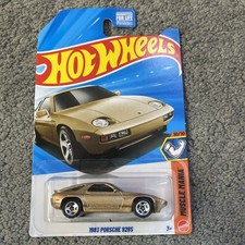 NEW Hot Wheels 1983 Porsche
