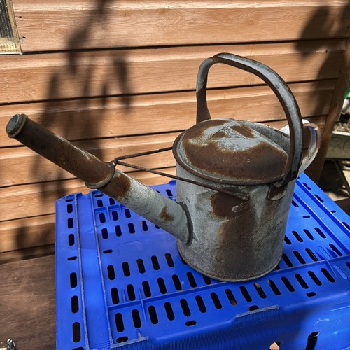 Rare old vintage apex metal - old,