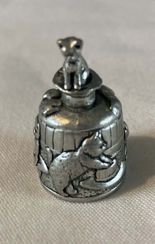 Vintage williams pewter - e.,