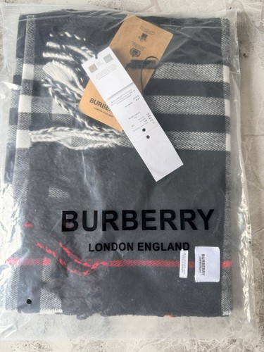 Burberry unisex cashmere wool - cashmere,