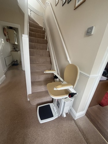 Acorn 180 curved stairlift - curved,