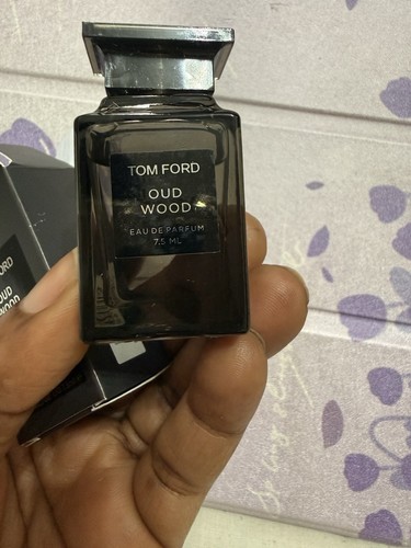 Tom ford oud wood 5ml - oud,