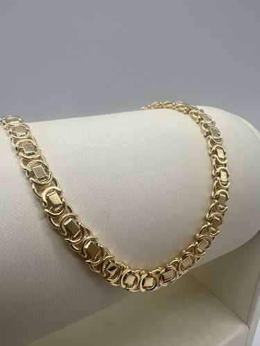 Solid 9ct yellow gold - solid, inch
