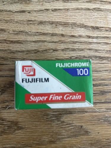 Rare fujichrome 100 35mm - rare,