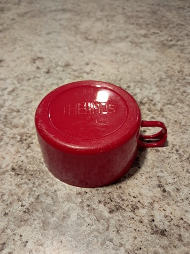 1960s maroon cup - lunch, box