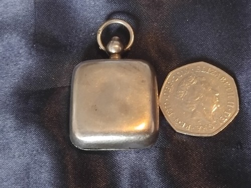 Silver sovereign holder - sovereign,