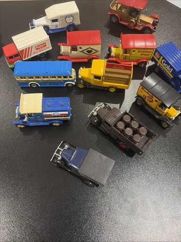 Job lot diecast model car - job,