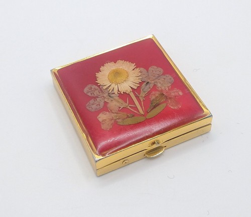 Pill box brass flowers - pill, real