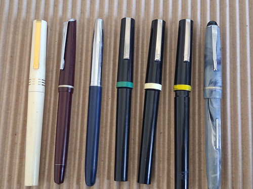 Job lot vintage osmiroid - 7,