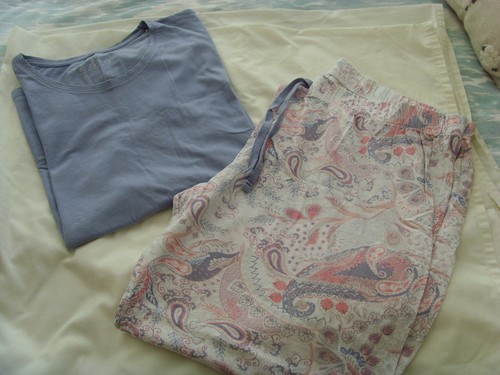 Womens pyjamas size 16 - pyjamas,
