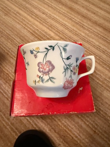 Laura ashley chinese silk - laura,