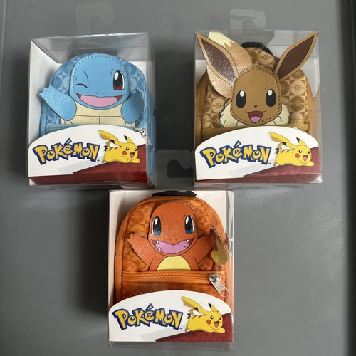 Pokemon card holder - card,