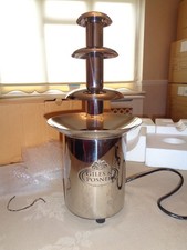CF150 Giles & Posner 3 Tier Chocolate Fondue Fountain In Original Box