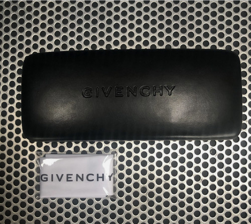 Givenchy hard case small - |, |