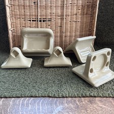 VINTAGE Avocado Green Bathroom