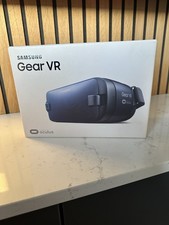 Samsung Gear VR Smartphone VR Headset Unused Great Condition
