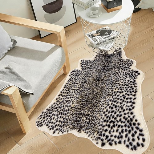 Leopard print rug faux - print,