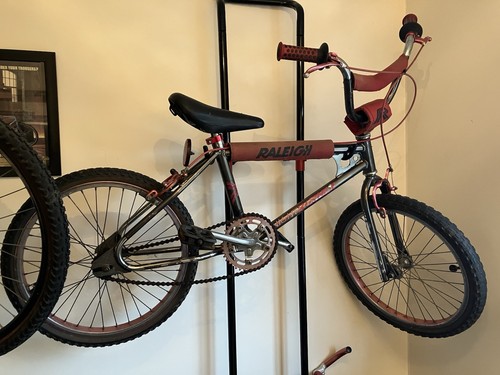 Raleigh night burner - night,