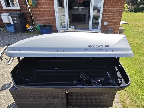 Exodus 470l grey car - roof, box