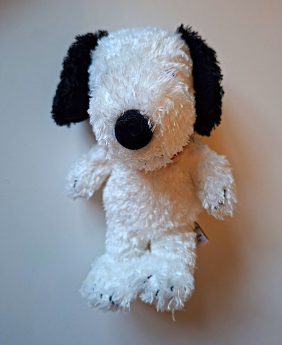 Peanuts snoopy plush - snoopy,